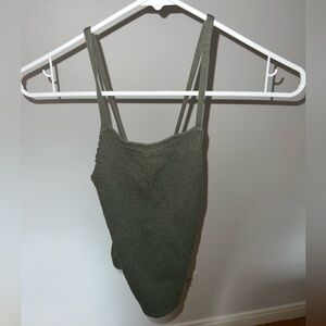 Hollister olive green halter neck tank top, women’s size M